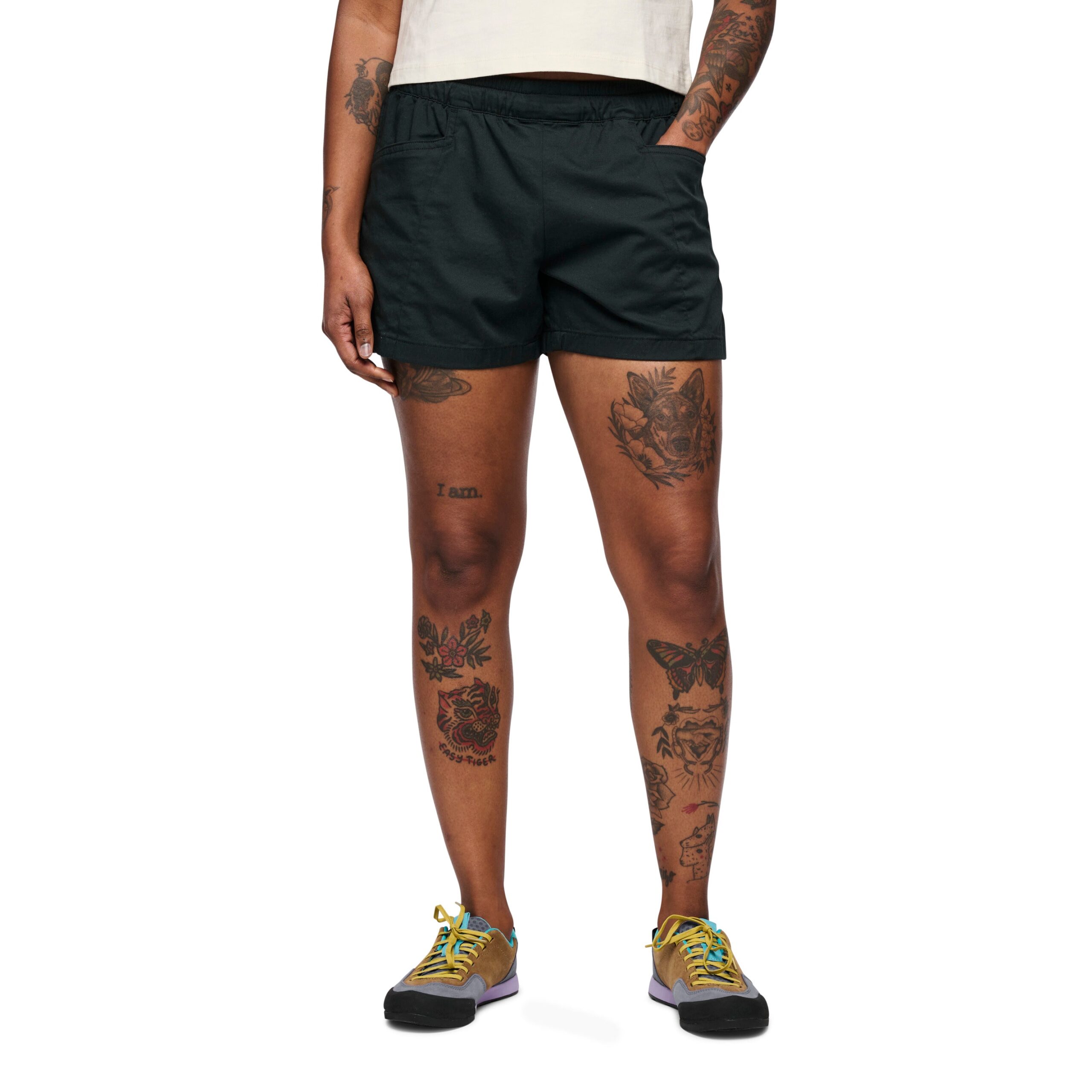 750144_0002_W_NOTION_SHORTS_Black_02